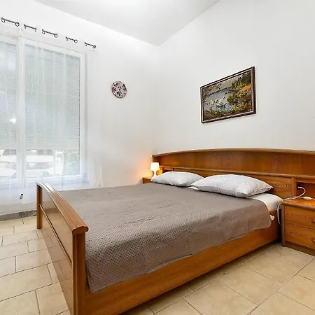 Fuer 6 Personen Ca 60 Qm In Banjole, Istrien Istrische Riviera バニョレ