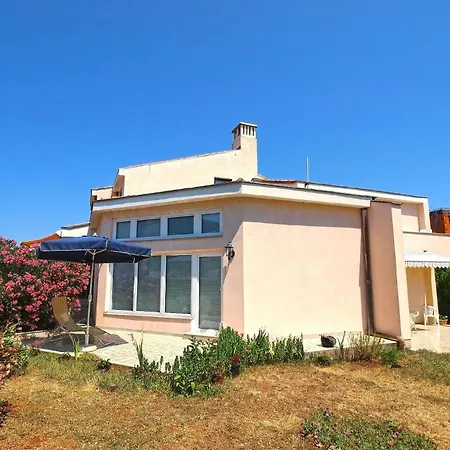 Apartment Fuer 6 Personen Ca 60 Qm In Banjole, Istrien Istrische Riviera